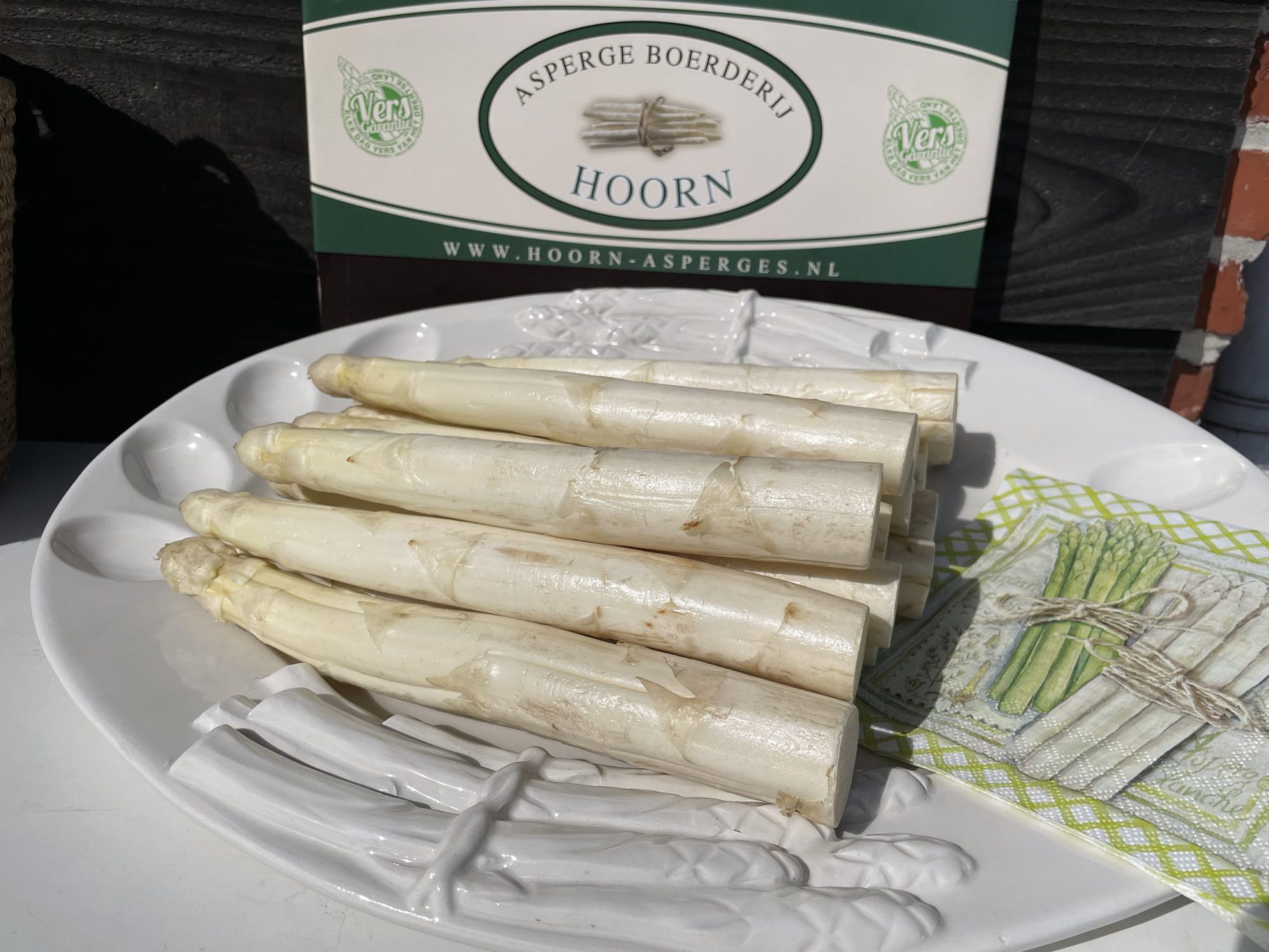 Asperges met Pasen euro's duurder dan vorig jaar - L1 Nieuws